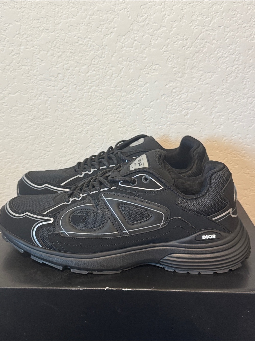 Dior Men’s Black & Silver Mesh-Trim Sneakers